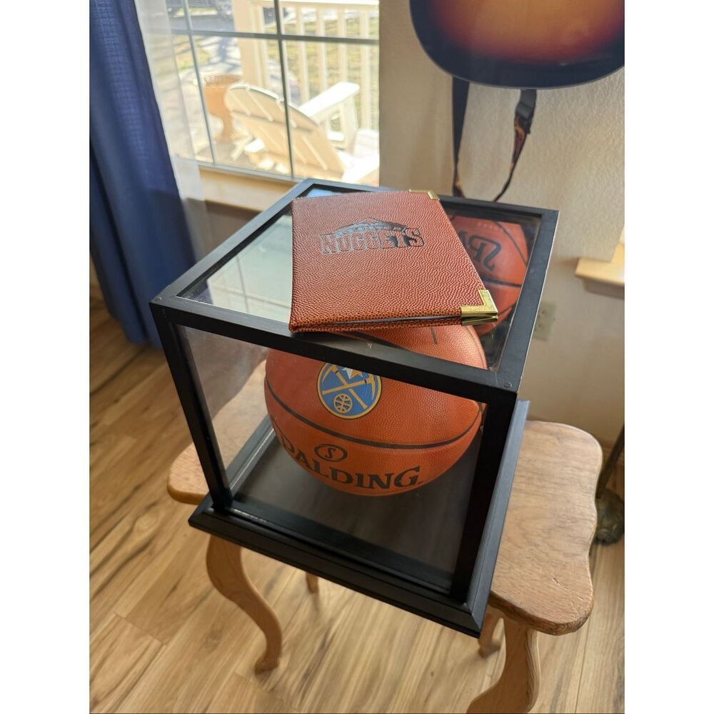 PAUL MILLSAP AUTOGRAPHED FULL SIZED BASKETBALL (DENVER NUGGETS) W/ DISPLAY CASE - Picture 10 of 11
